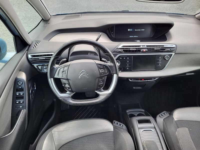 Citroën Grand C4 Picasso 2.0 eHDi autom EXCLUSIVE 7míst - fotka 10 z 48