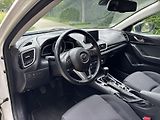Mazda 3 2.0 Center-Line - náhled 24