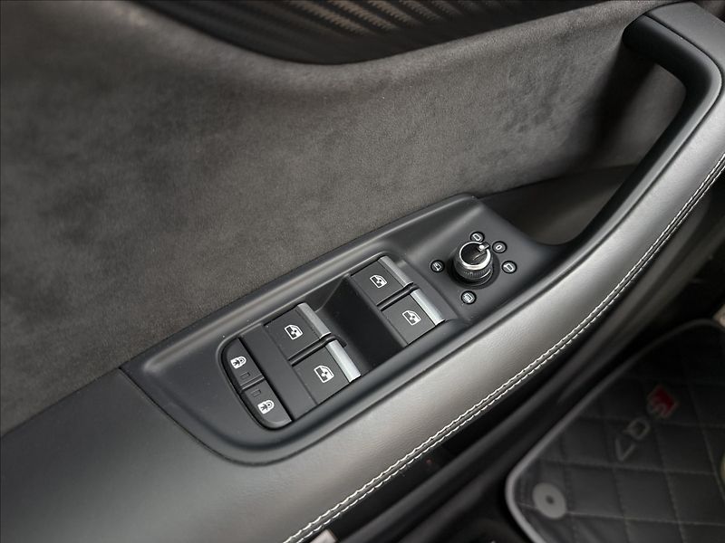 Audi Q7 50 TDI S-line Quattro - fotka 20 z 28
