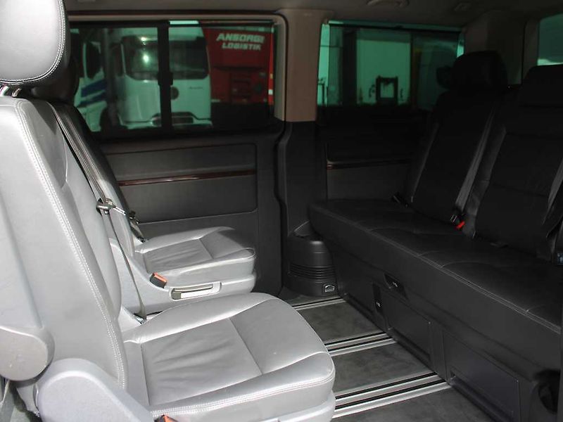 Volkswagen Multivan 7 MÍSTNÉ, NAVIGACE, PANO, KOŽE - fotka 6 z 18