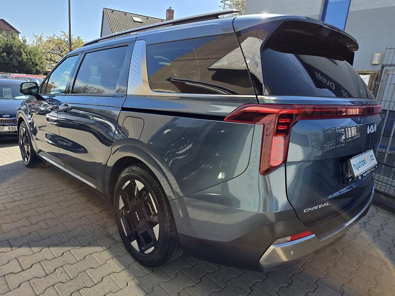 Kia Carnival 2,2-7 MÍST-ODBĚR 10/2026-TAŽNÉ - fotka 10 z 18