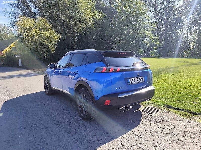 Peugeot 2008 (2020) - fotka 3 z 31