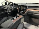 Volvo XC60 2.0  B4 4x4 ULTIMATE - náhled 22