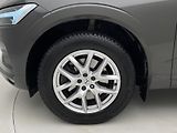 Volvo XC60 B4 AWD MOMENTUM REZERVACE - náhled 37