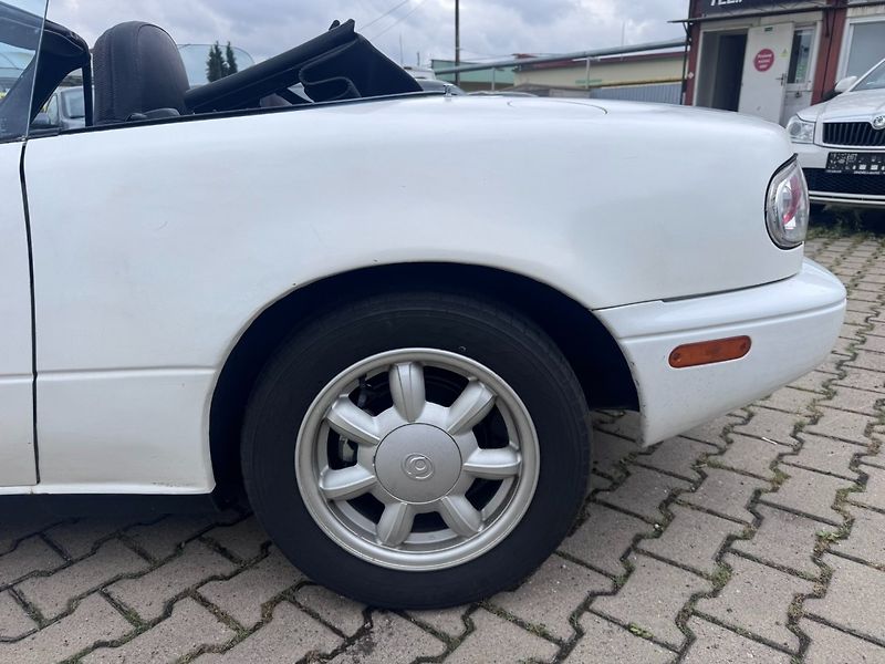 Mazda MX-5 (1990) NA 1,6i 85 KW MRKAČKA STK - fotka 16 z 47