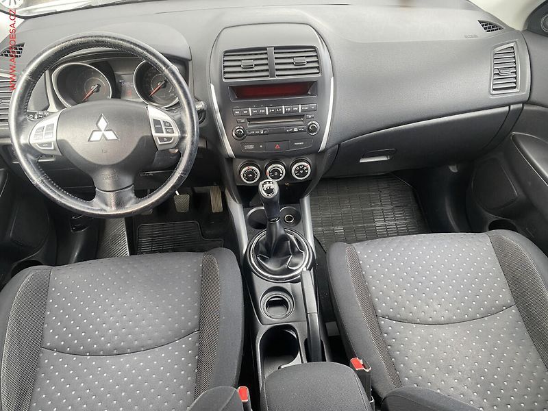 Mitsubishi ASX (2011) 1.6i, ČR, AC, temp - fotka 8 z 20