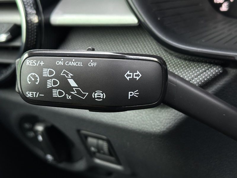 Škoda Fabia 1.0TSi 95PS LED V.Cockpit 2Z.C - fotka 17 z 40