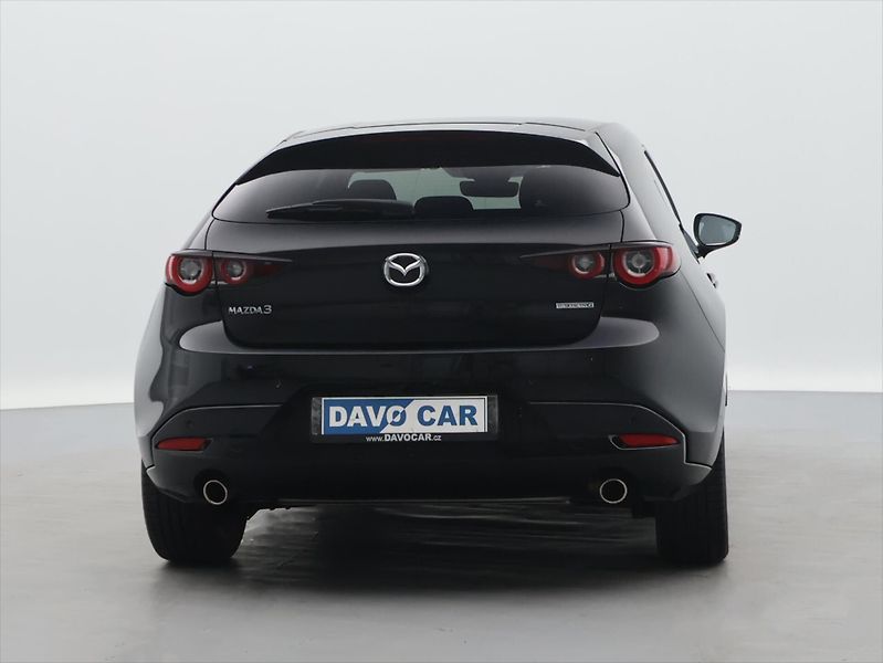 Mazda 3 2.0 eSkyactive-G122 Homura Aut - fotka 6 z 31