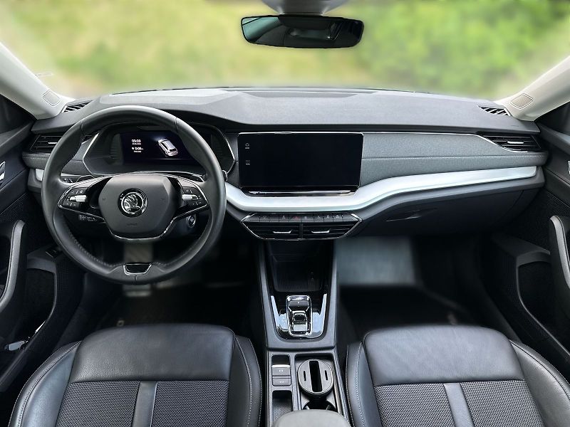 Škoda Octavia (2024) Combi 2.0 TDI DSG Style - fotka 5 z 32