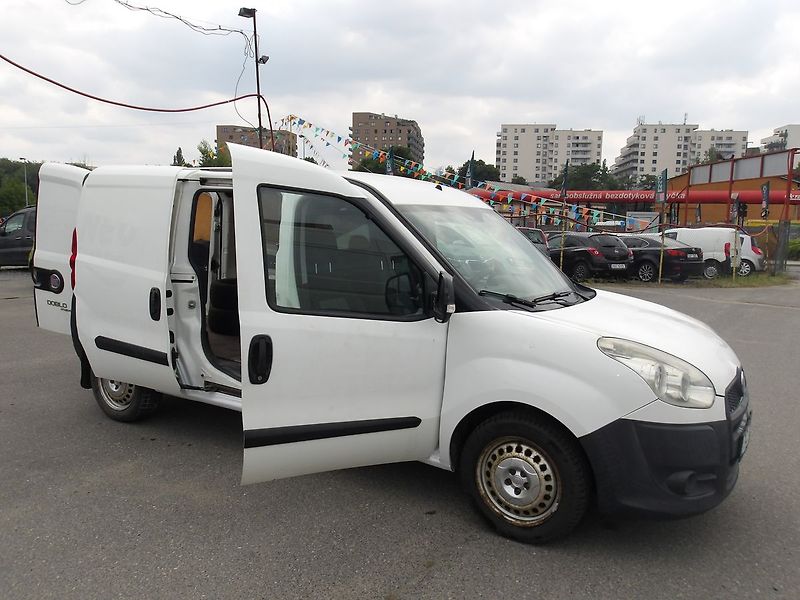 Fiat Dobló cargo 1,4i ČR ! 1.MAJ.! -21%DPH !!! - fotka 8 z 32