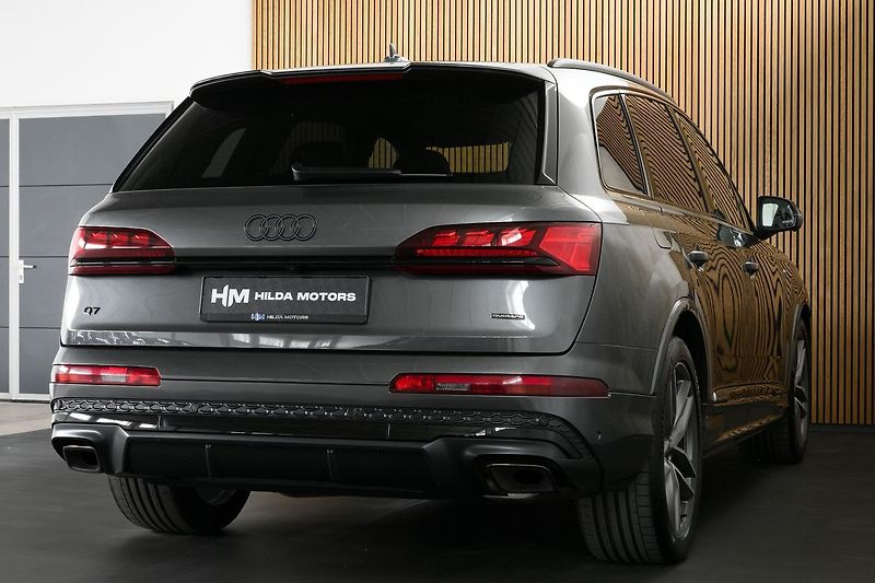 Audi Q7 3.0TDI 210kW S-line 7m ZÁRUKA - fotka 4 z 50