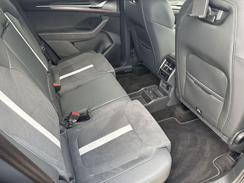 Škoda Kodiaq (2025) 2.0 TDI 4x4 DSG Sportline - fotka 10 z 33