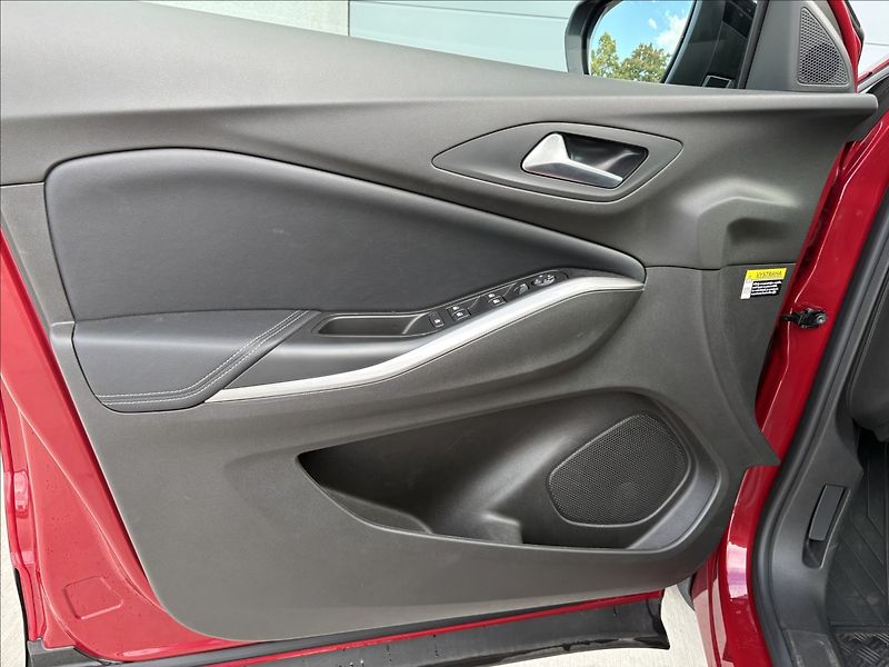 Opel Grandland 1,2 TURBO 96 KW MT6 CZ ZÁRUKA - fotka 19 z 27