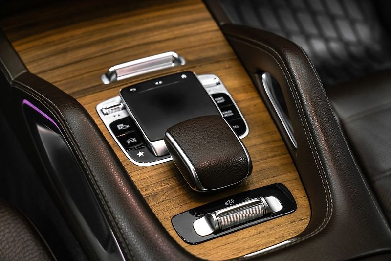 Mercedes-Benz GLS d 4M AMG Pano Nezávislé HUD - fotka 18 z 26