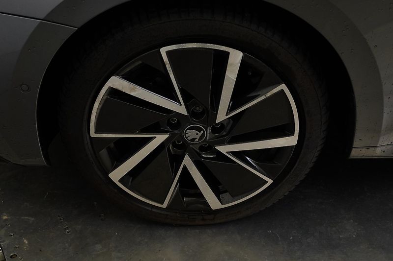 Škoda Octavia - fotka 10 z 30