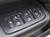 Volvo XC60 2,0 B4 AWD CZ Inscription DPH - náhled 16