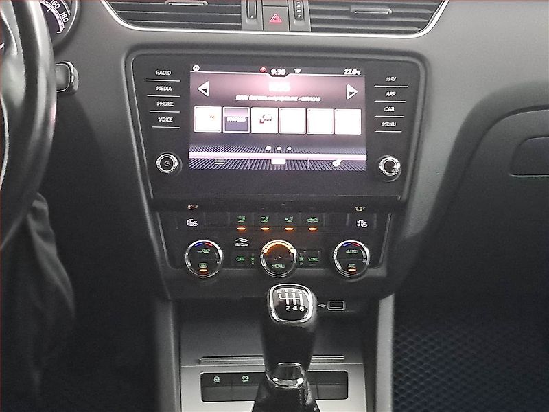 Škoda Octavia (2018) Ambition 2.0 TDI, Navi - fotka 12 z 18