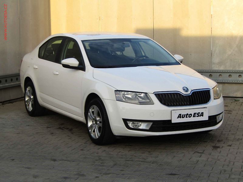 Škoda Octavia (2013) 1.2 TSi, ČR, Ambition, AC - fotografie inzerátu