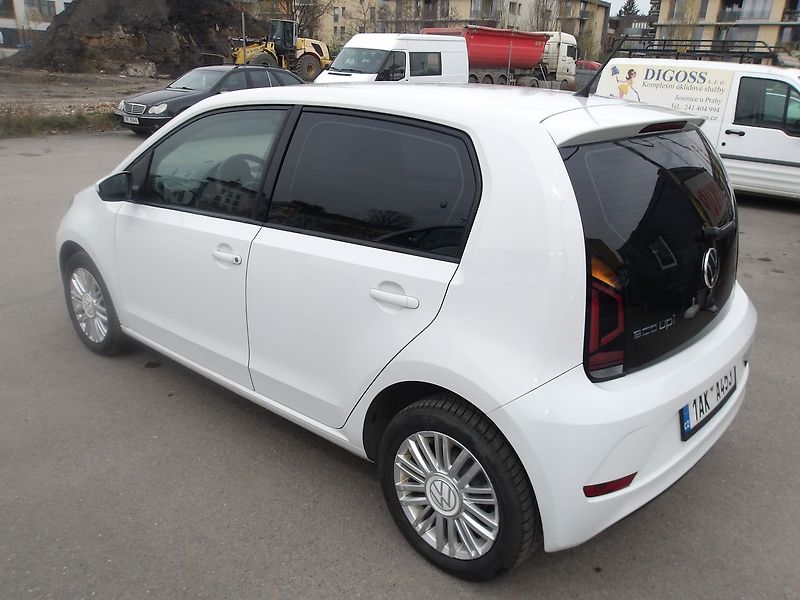Volkswagen up! 1,0i 50 kW CNG Nové v ČR ! - fotka 7 z 20
