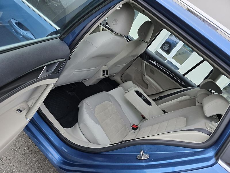 Škoda Octavia 110kW DSG HIGHLINE -DPH - fotka 34 z 38