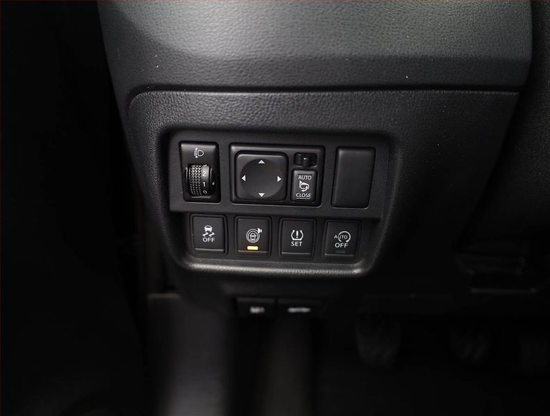 Nissan Juke (2016) 1.2 DIG-T, Serv.kniha, Navi - fotka 16 z 18