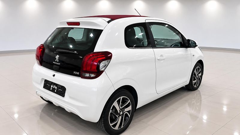 Peugeot 108 (2016) - fotka 10 z 23