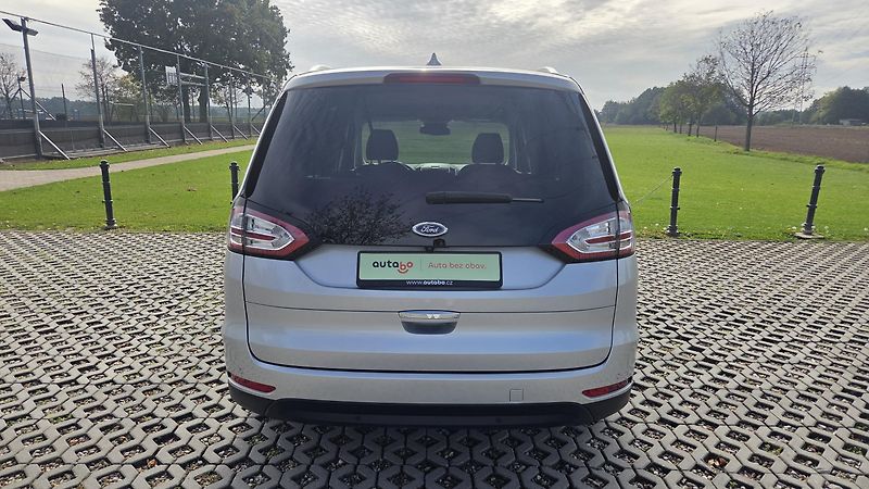 Ford Galaxy (2023) 2.0 EcoBl 110kW AT TITAN DPH - fotka 7 z 36