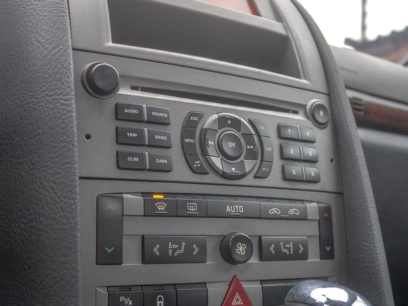 Peugeot 407 (2005) ČR 2.0HDI 100KW – PO ROZVODECH - fotka 21 z 41