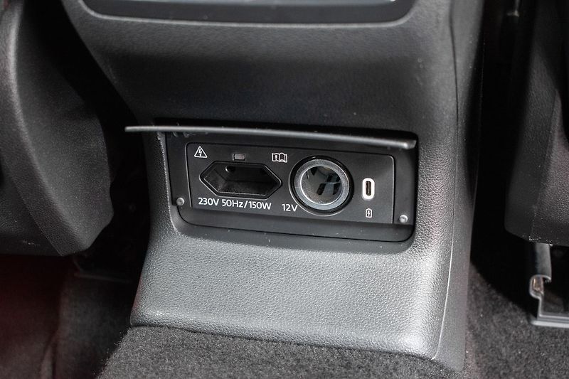 Škoda Kodiaq RS 2.0 TSI 180kW 4x4*DPH*ČR 1M - fotka 16 z 52