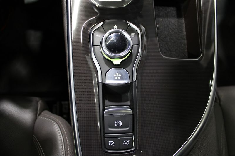 Renault Espace 1,6 dCi panorama, LED, 7 míst - fotka 26 z 35