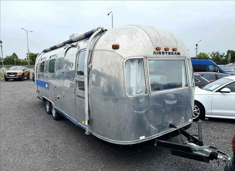 Tatra T600 Tatraplán.