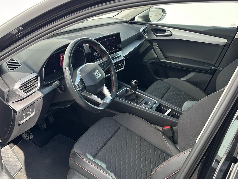 Seat Leon ST FR - fotka 6 z 25