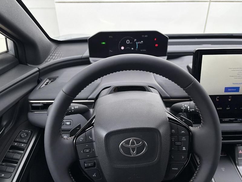 Toyota bZ4X (2026) Touring 4x4 Style 74,7kWh  - fotka 6 z 14
