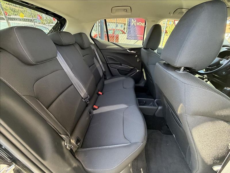 Škoda Fabia 1,0 TSi DPH 60t km  Matrix LED - fotka 34 z 50