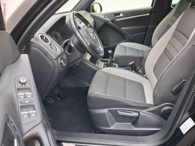 Volkswagen Tiguan (2013) 1.4 TSi, Life - fotka 9 z 17