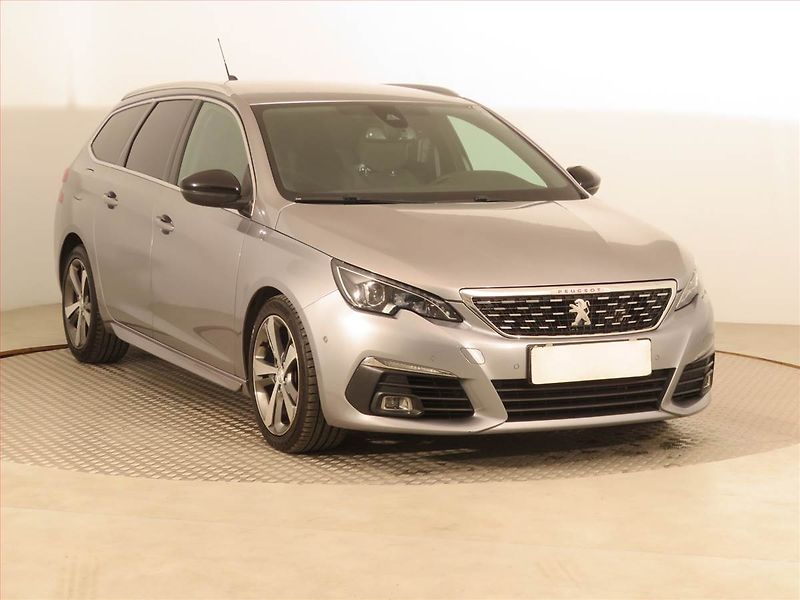 Peugeot 308 (2017) GT Line 1.6 BlueHDi, Automat - fotografie inzerátu