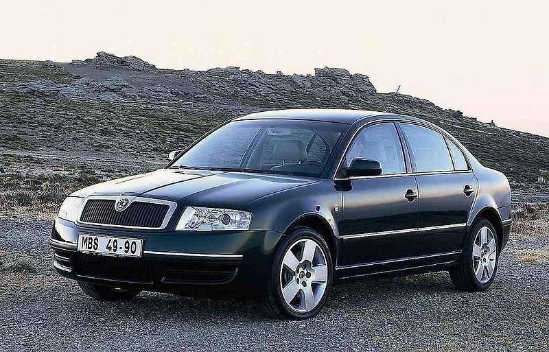 Škoda Superb první generace.