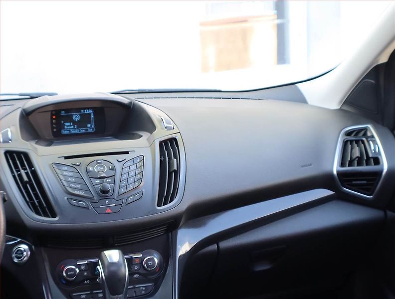 Ford Kuga (2013) Trend 1.6 EcoBoost, 4X4 - fotka 8 z 18