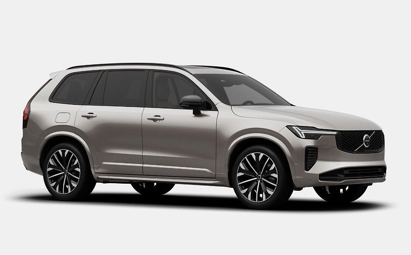 Volvo XC90 (2026) B5 AWD PLUS DARK - fotka 7 z 17