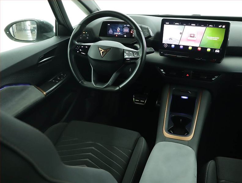 Cupra Born (2023) 58, SoH 89% - fotka 7 z 17