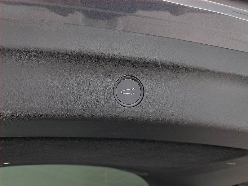 Tesla Model Y (2023) Long Range AWD 79kWh, SoH 91% - fotka 17 z 21