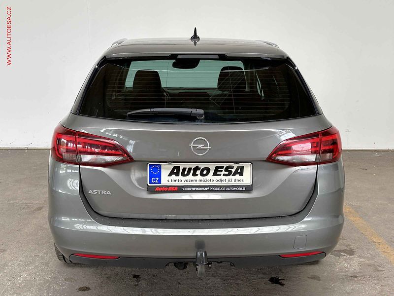 Opel Astra (2021) 1.5 CDTi, AT, STK8/28 - fotka 5 z 18