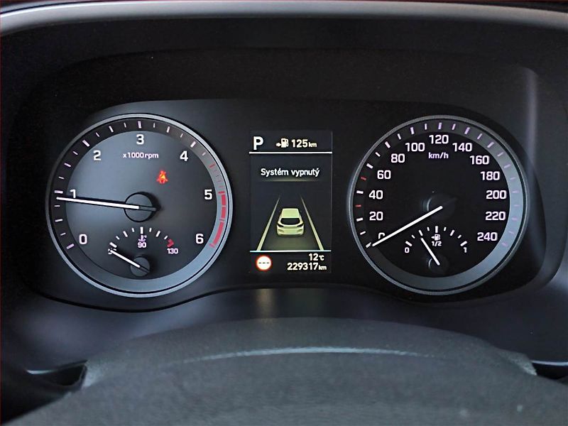 Hyundai Tucson (2018) 2.0 CRDi, 4X4, Automat, ČR - fotka 11 z 22