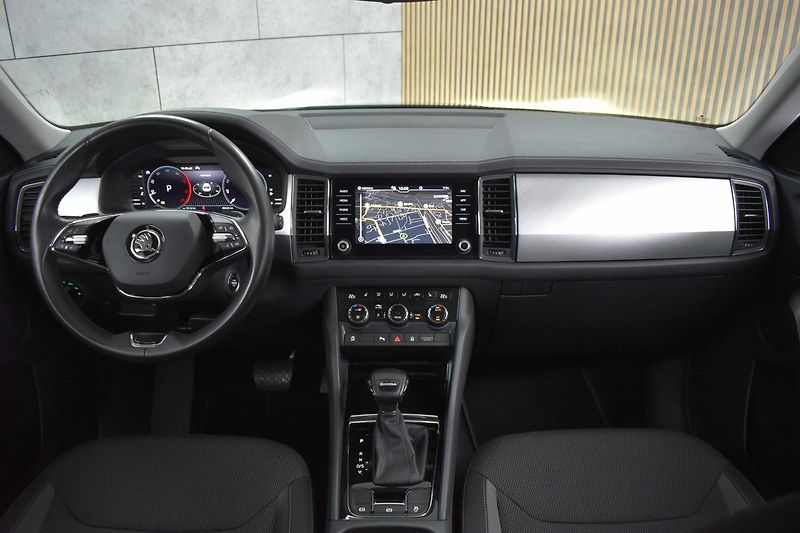 Škoda Kodiaq 2.0 TDI 110 DSG*TAŽNÉ*WEBASTO* - fotka 7 z 44