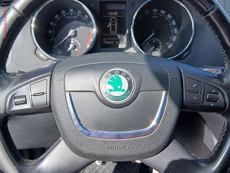Škoda Yeti (2010) 2.0TDi 4x4, ČR, Bixen, AC - fotka 17 z 20