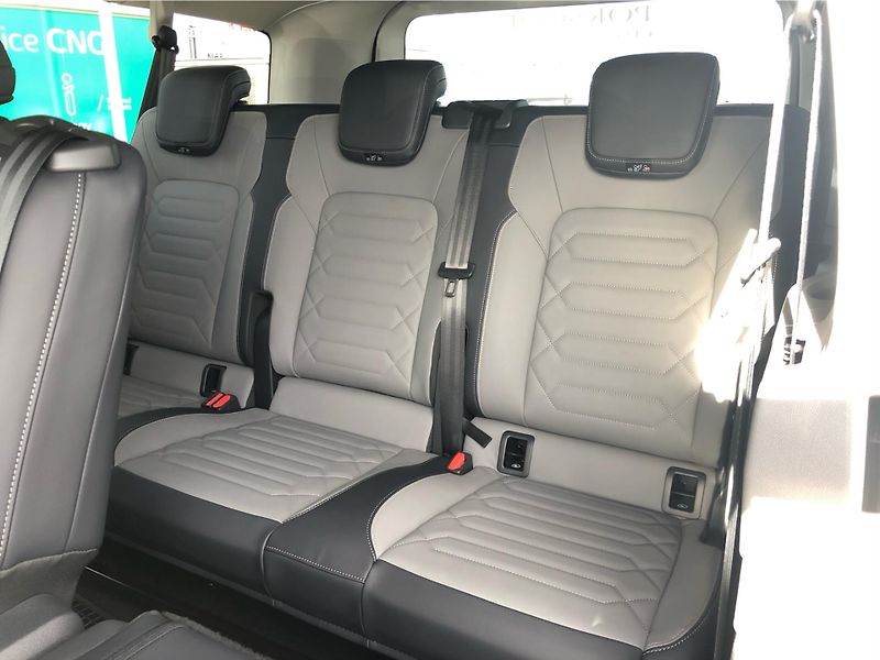 Volkswagen Caravelle (2025) Style 2.0 TDI DR - fotka 13 z 28