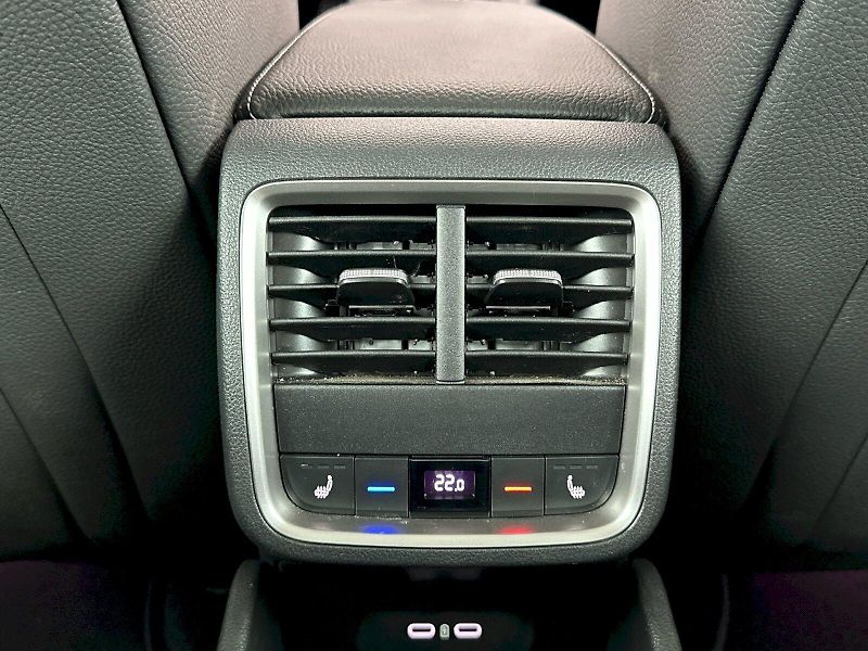 Škoda Octavia (2025) Combi DSG 2.0TDI 110kW Exclusi - fotka 32 z 37