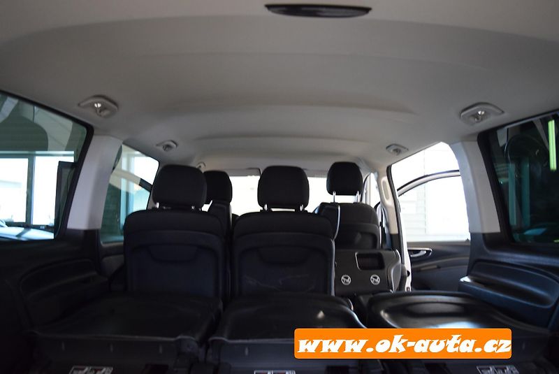 Mercedes-Benz Vito 114 CDI LONG 8 MÍST TOURER - fotka 20 z 49