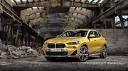 BMW X2.
