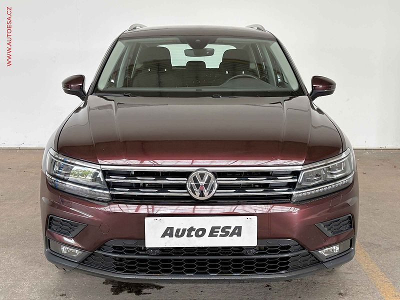 Volkswagen Tiguan (2018) 1.4 TSi, Sound, LED, TZ, +ALU - fotka 2 z 17